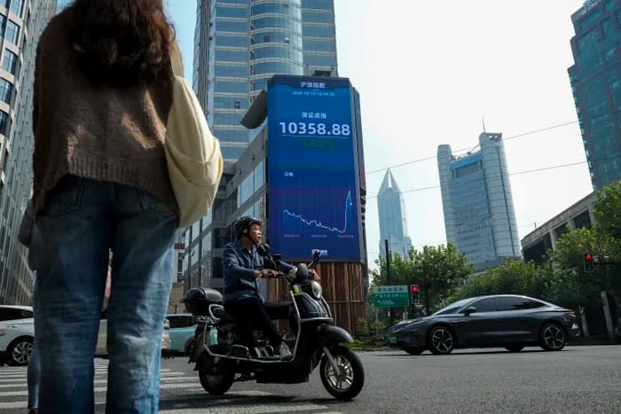 Shenzhen Shares Bild mit Moped