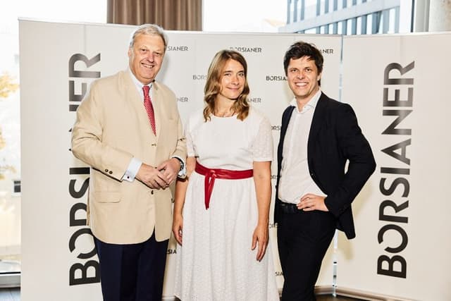 Nikolaus Juhasz war es das erste Editor's Dinner in seiner neuen Rolle als Vorstandschef der BKS Bank AG. Die Börsianer Chefredaktion mit Ingrid Krawarik und Daniel Nutz hieß ihn herzlich willkommen.